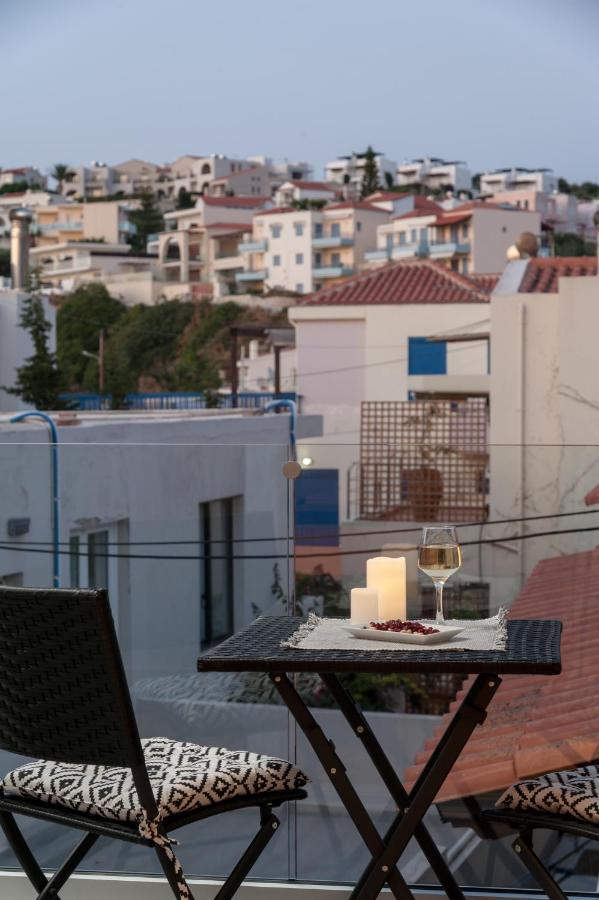Salty Colours Apartments Almirida Esterno foto
